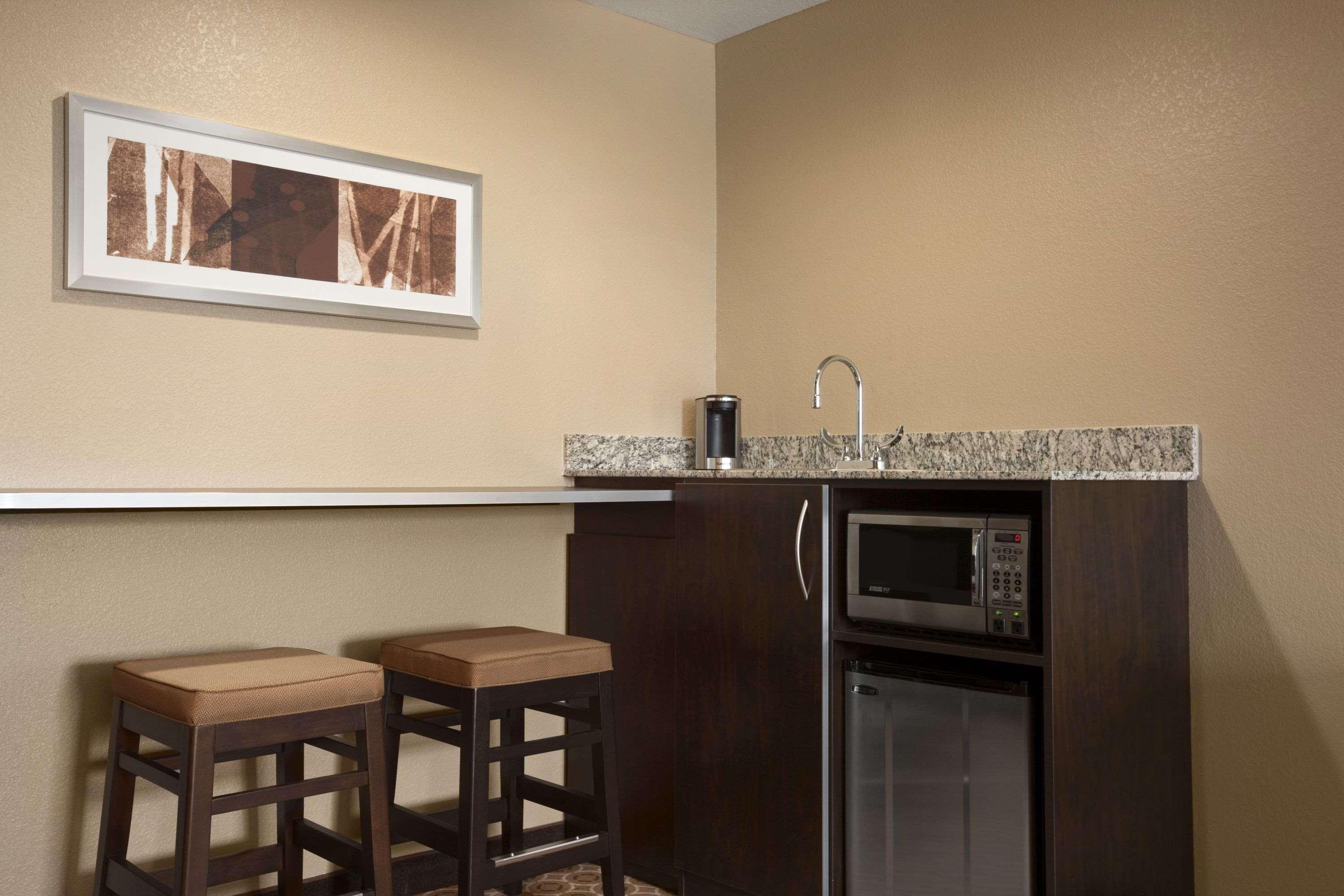 Microtel Inn And Suites Pecos Eksteriør billede