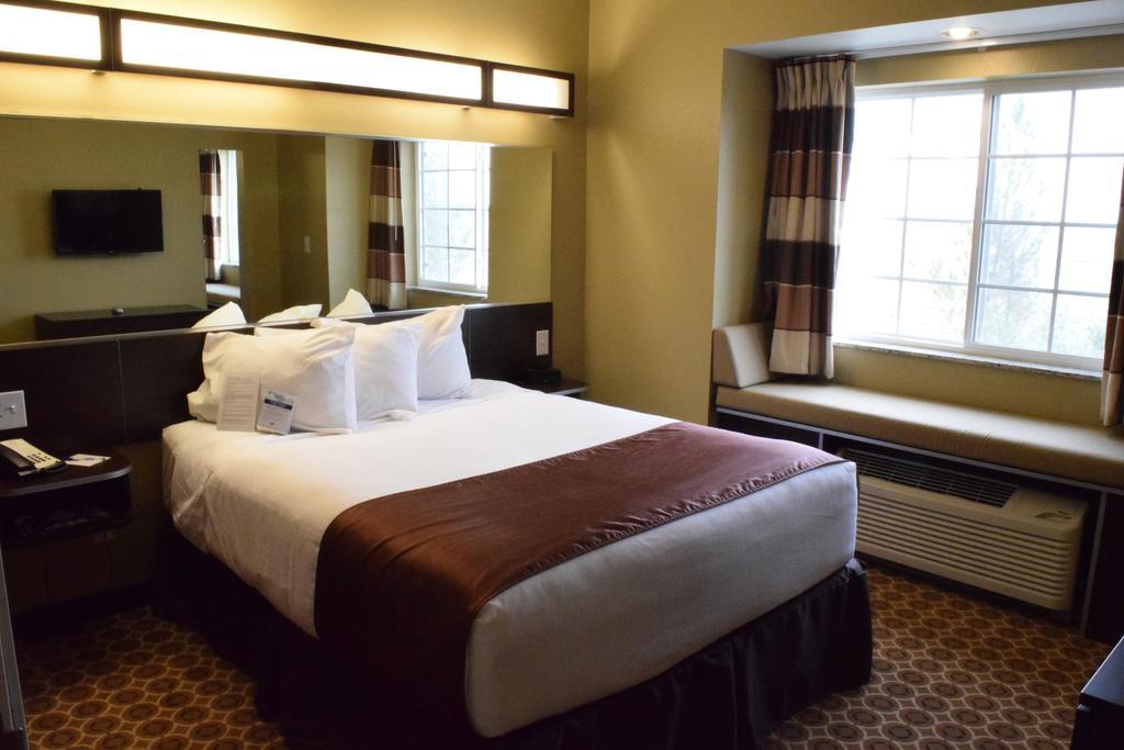 Microtel Inn And Suites Pecos Værelse billede
